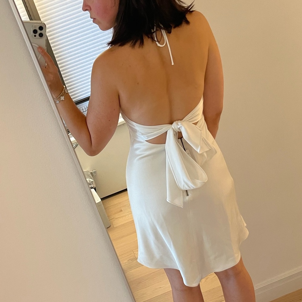 NWT Alice + Olivia Francene Handkerchief Halter Dress with Bow Size 2